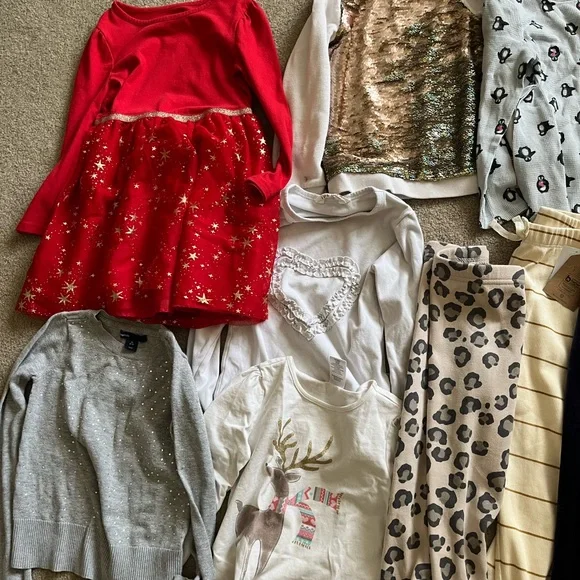 Toddler Girls 4T Bundle of Approx 17 pieces - Picture 5 of 7